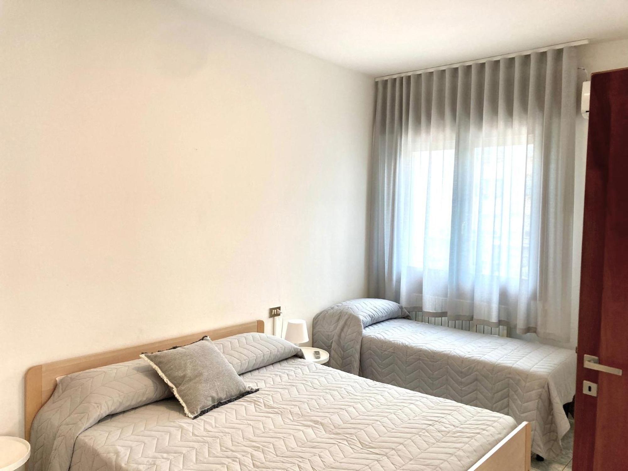 Bilocali Casa De Lazzari - Piazza Brescia - Adria Holiday Jesolo - Family Apartments Buitenkant foto